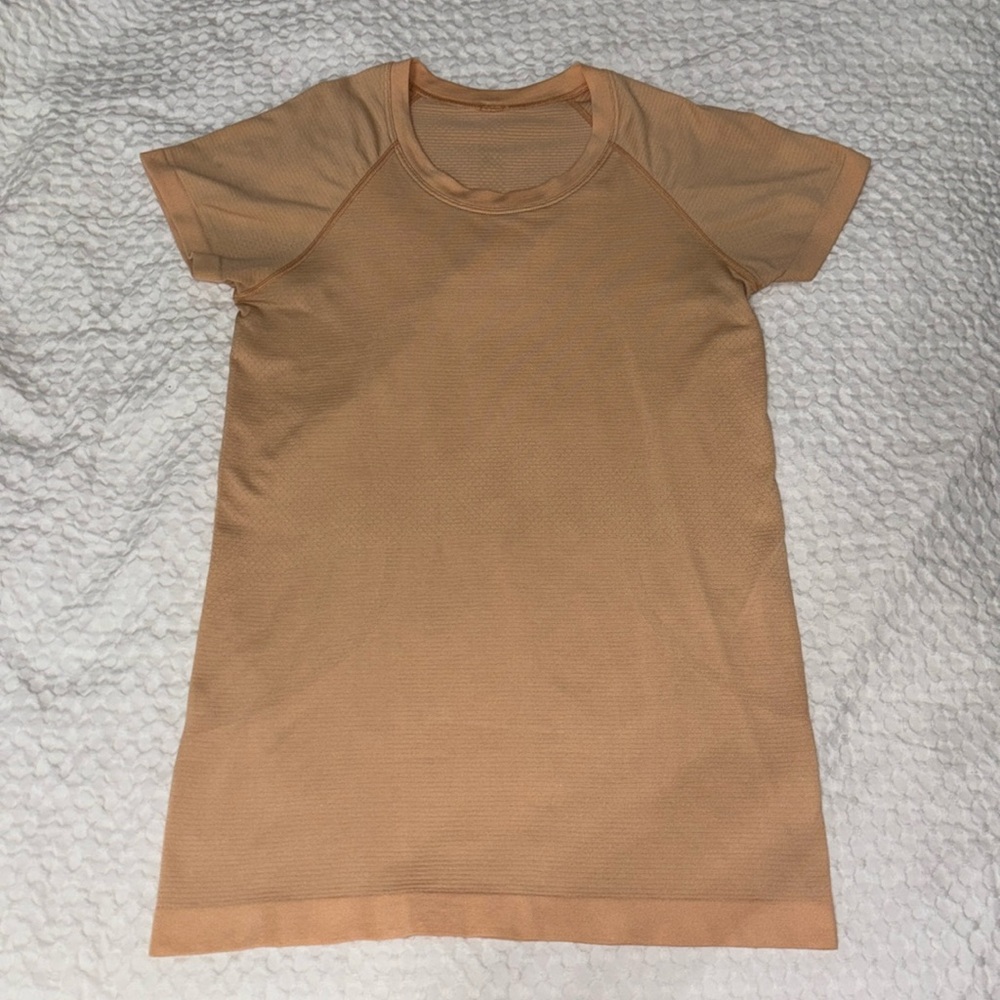 Lululemon swiftly tech